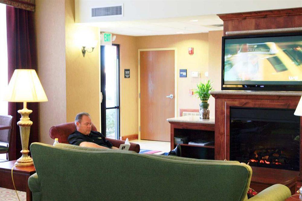 Hampton Inn & Suites Kingman Oda fotoğraf